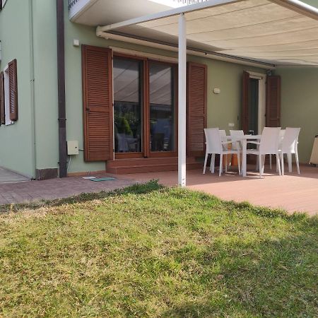 Family Garden Apartment Рива дел Гарда Екстериор снимка