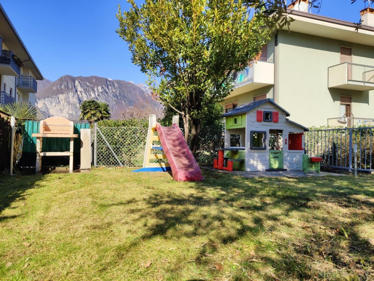 Family Garden Apartment Рива дел Гарда Екстериор снимка