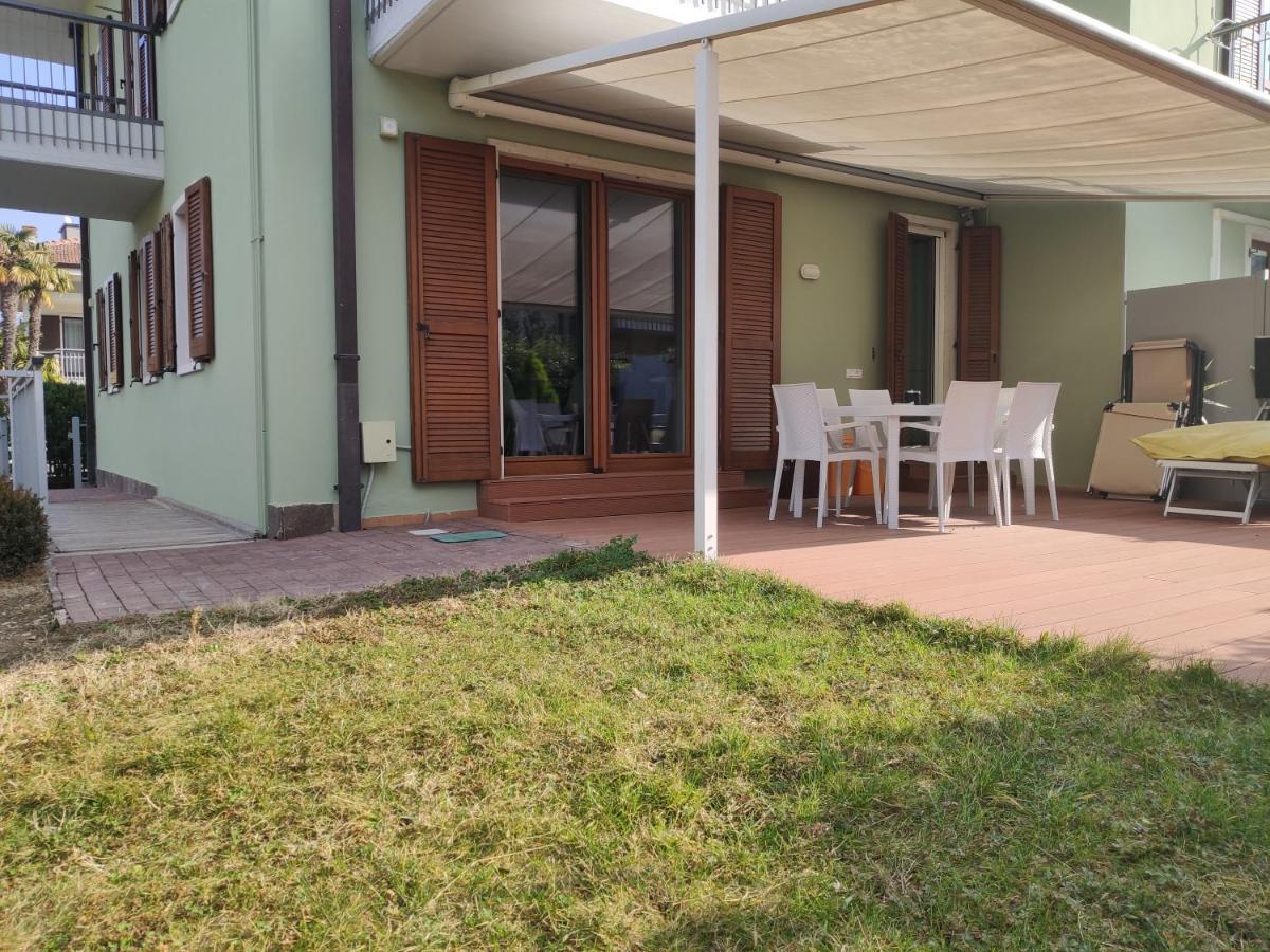 Family Garden Apartment Рива дел Гарда Екстериор снимка